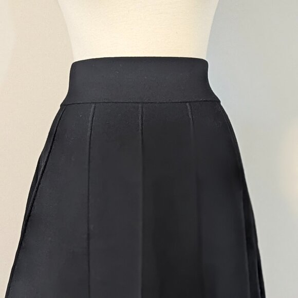 Club Monaco Wool Pleated Mini Skirt - Picture 4 of 4